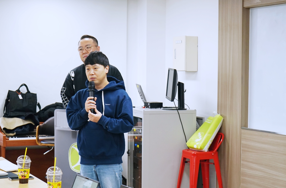 썸네일 25