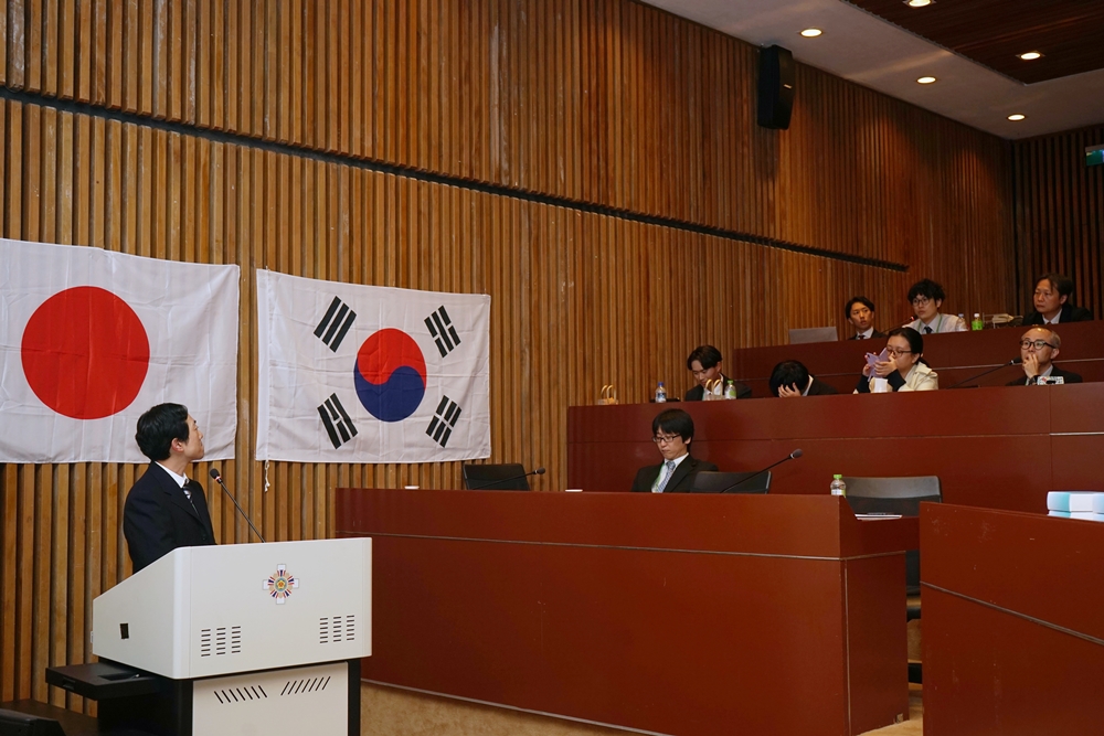 썸네일 74