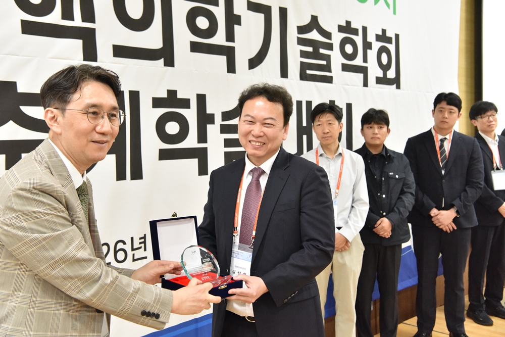 썸네일 40