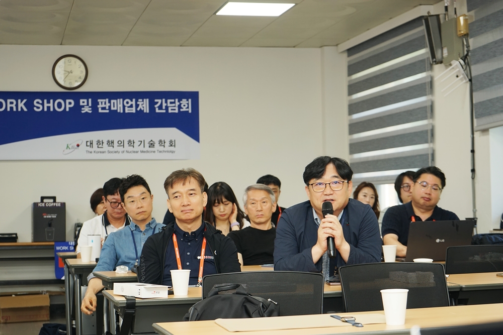 썸네일 45
