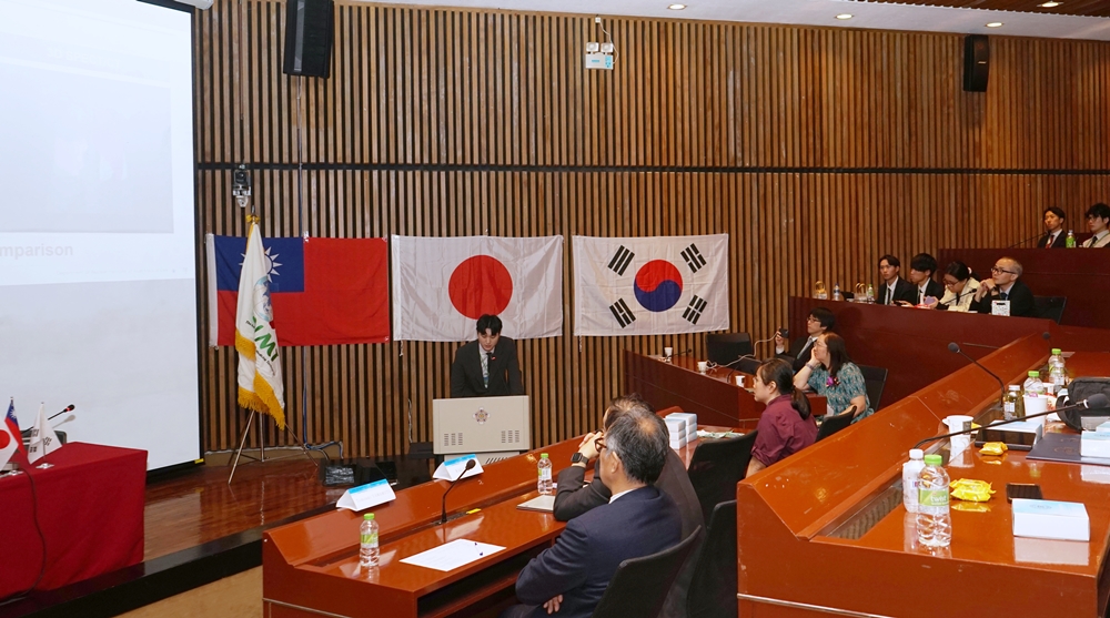 썸네일 77
