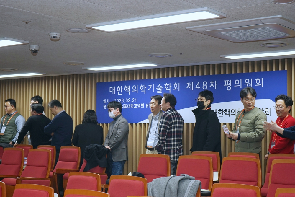 썸네일 83