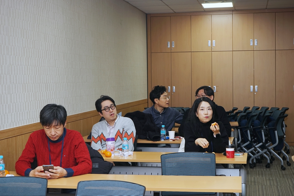 썸네일 38