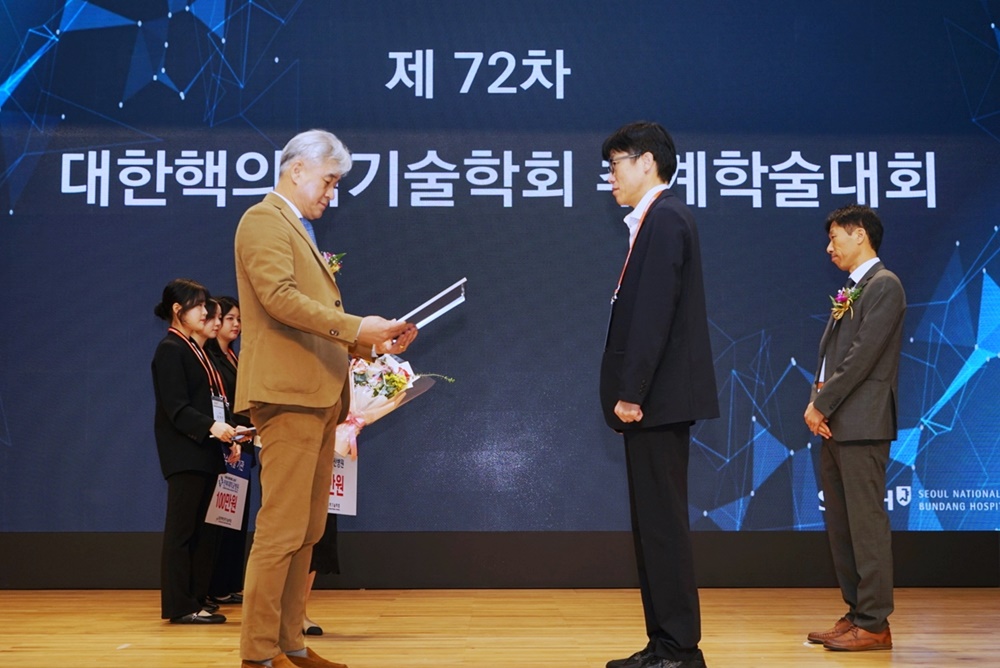 썸네일 46