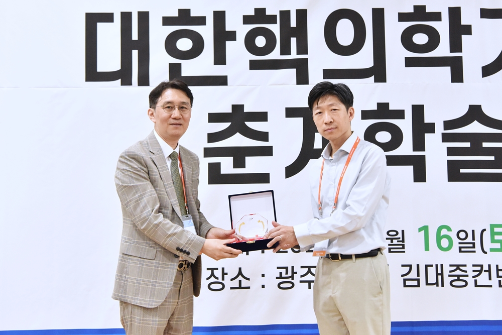 썸네일 42