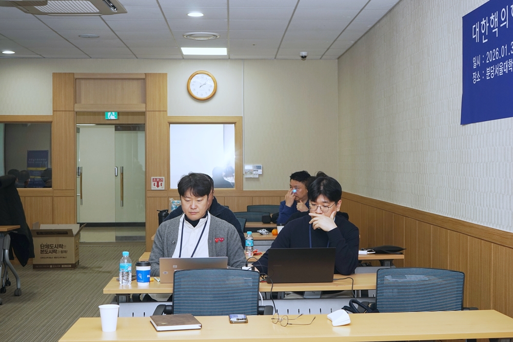 썸네일 54