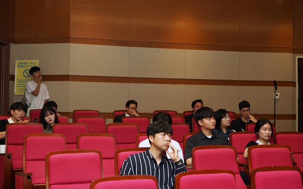 썸네일 26