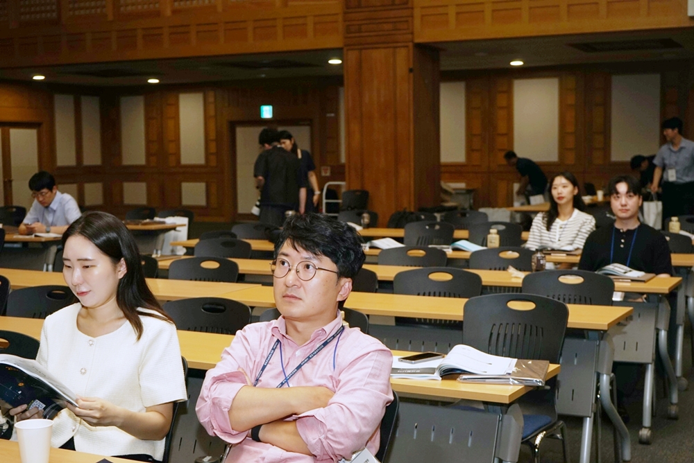 썸네일 56