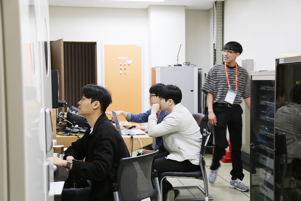 썸네일 4